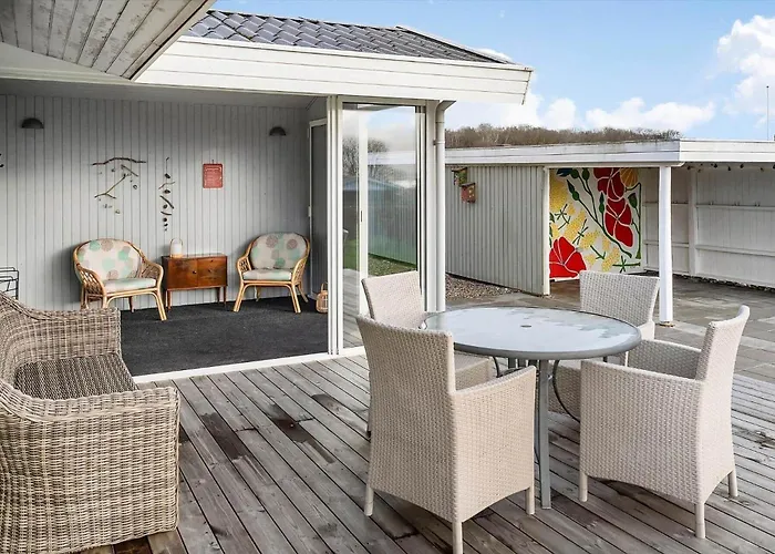 Дом отдыха 40322-juelsminde-frede-juels-vej-261 *